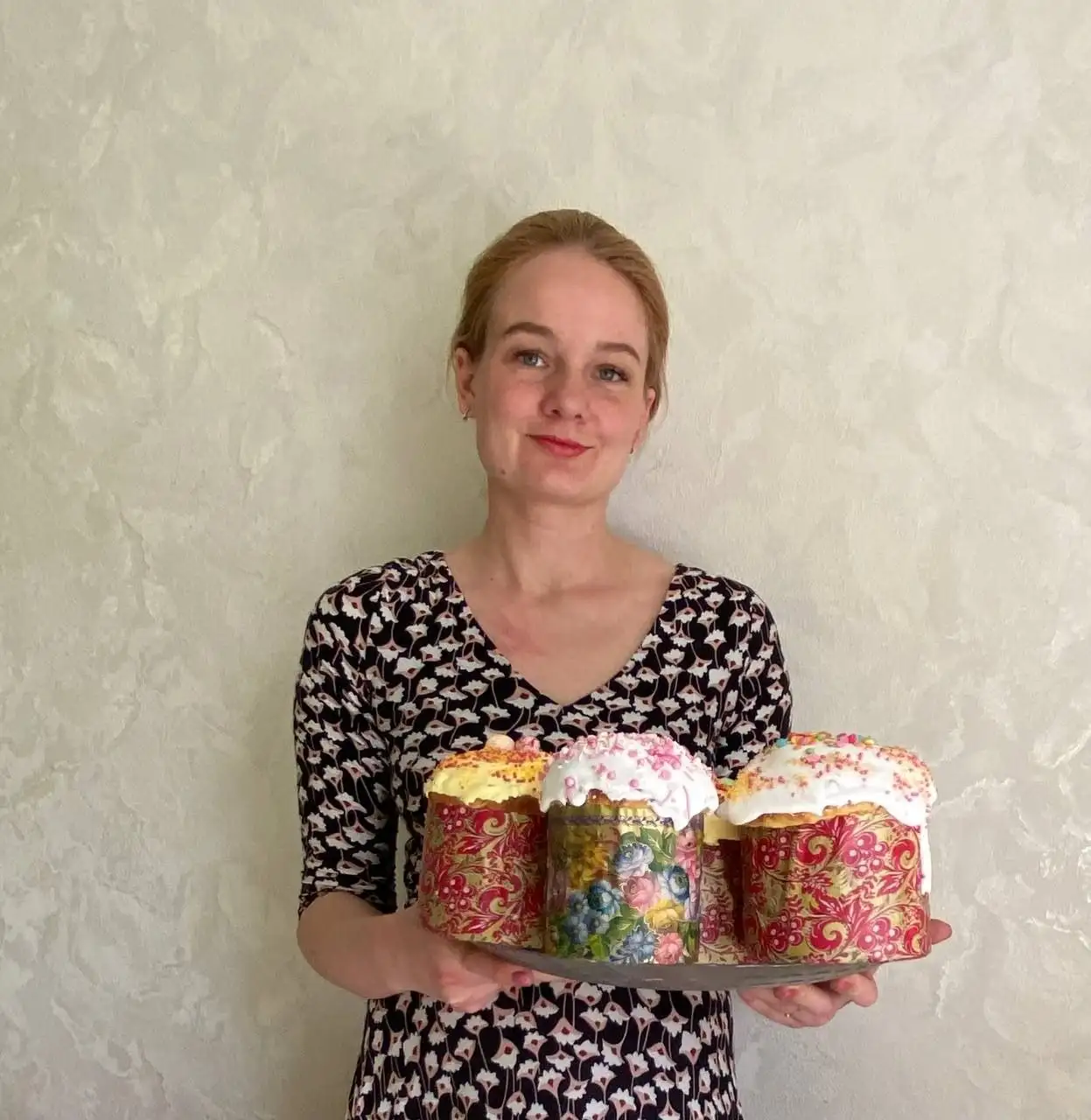 Пасхальные домашние куличи с изюмом и курагой - Выпечка (Барахолка) в Симферополь