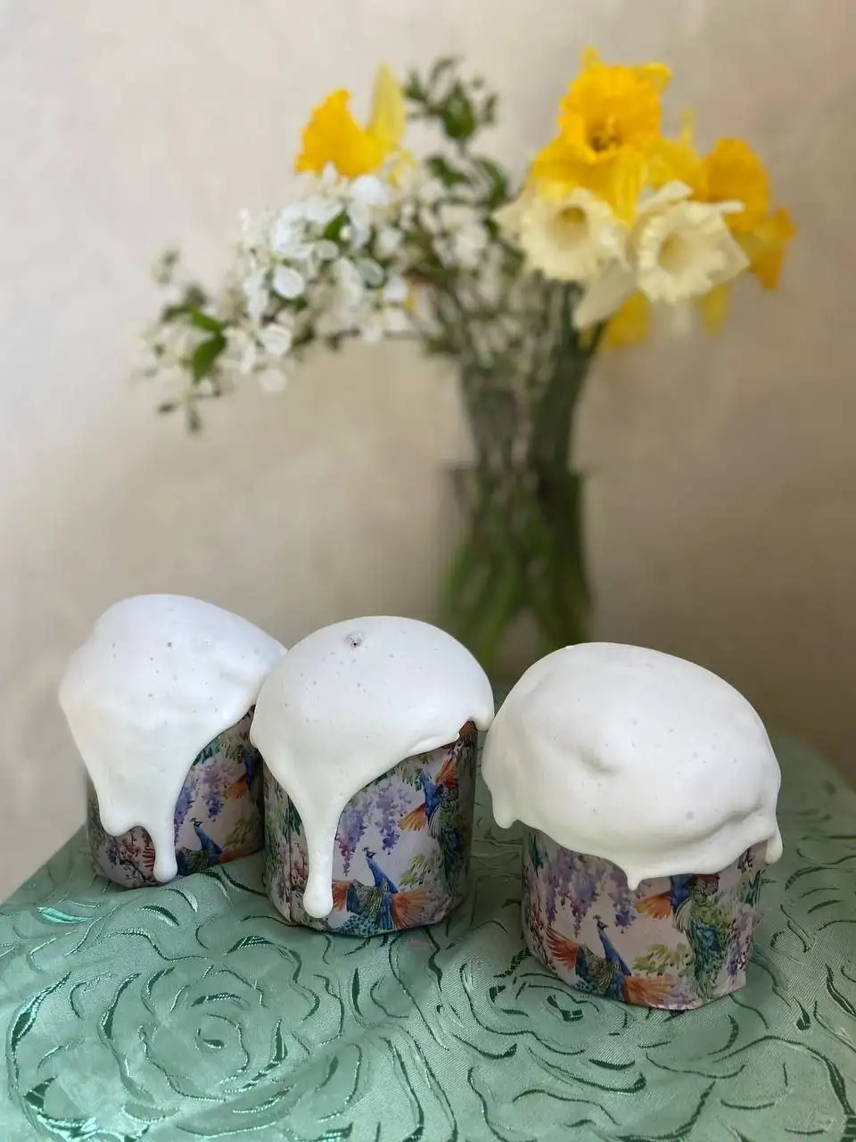 Пасхальные домашние куличи с изюмом и курагой - Выпечка (Барахолка) в Симферополь