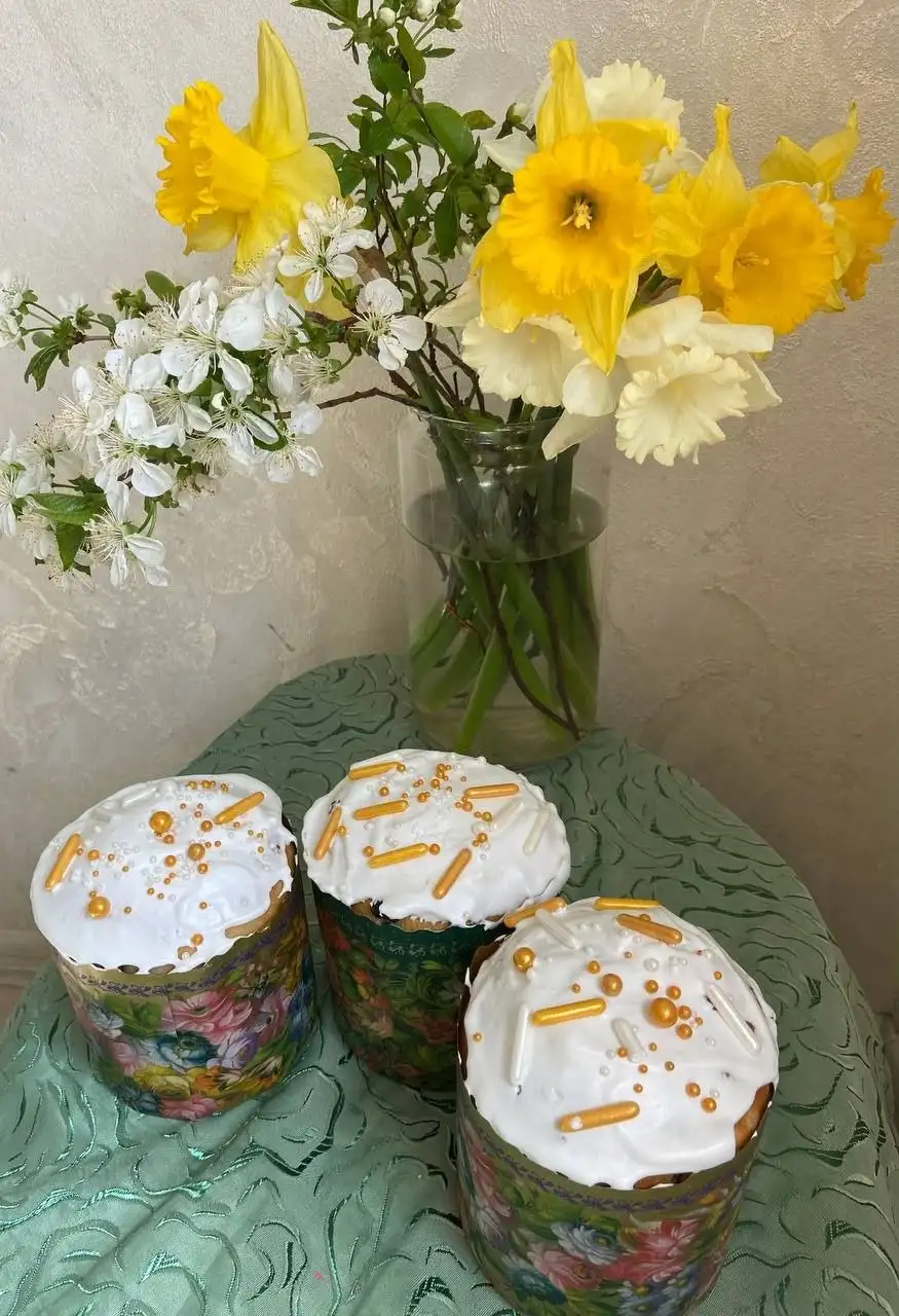 Пасхальные домашние куличи с изюмом и курагой - Выпечка (Барахолка) в Симферополь