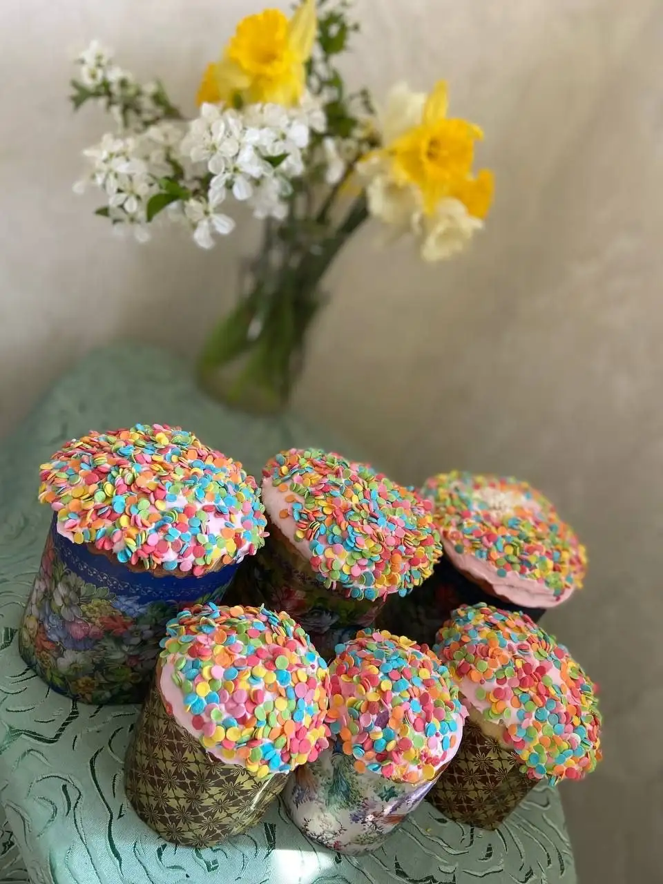 Пасхальные домашние куличи с изюмом и курагой - Выпечка (Барахолка) в Симферополь