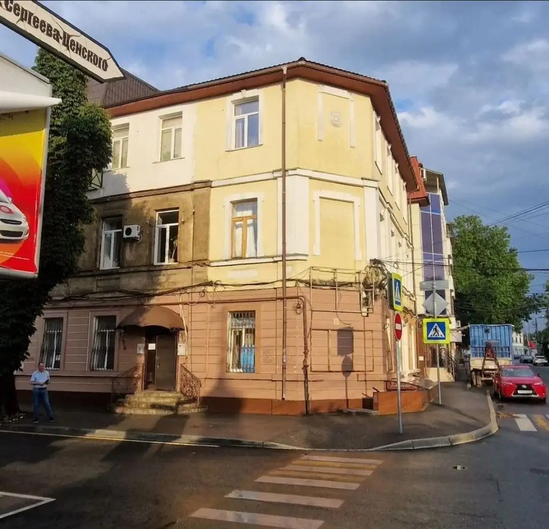 Аренда помещения в центре Симферополя - Аренда коммерческой недвижимости (Недвижимость) в Симферополь