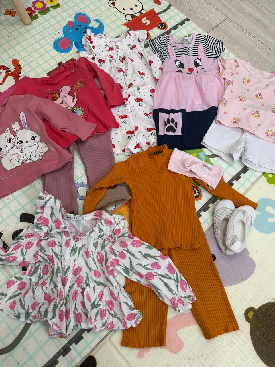 Детская одежда размер 104-110 - Одежда (Товары для детей) в Симферополь