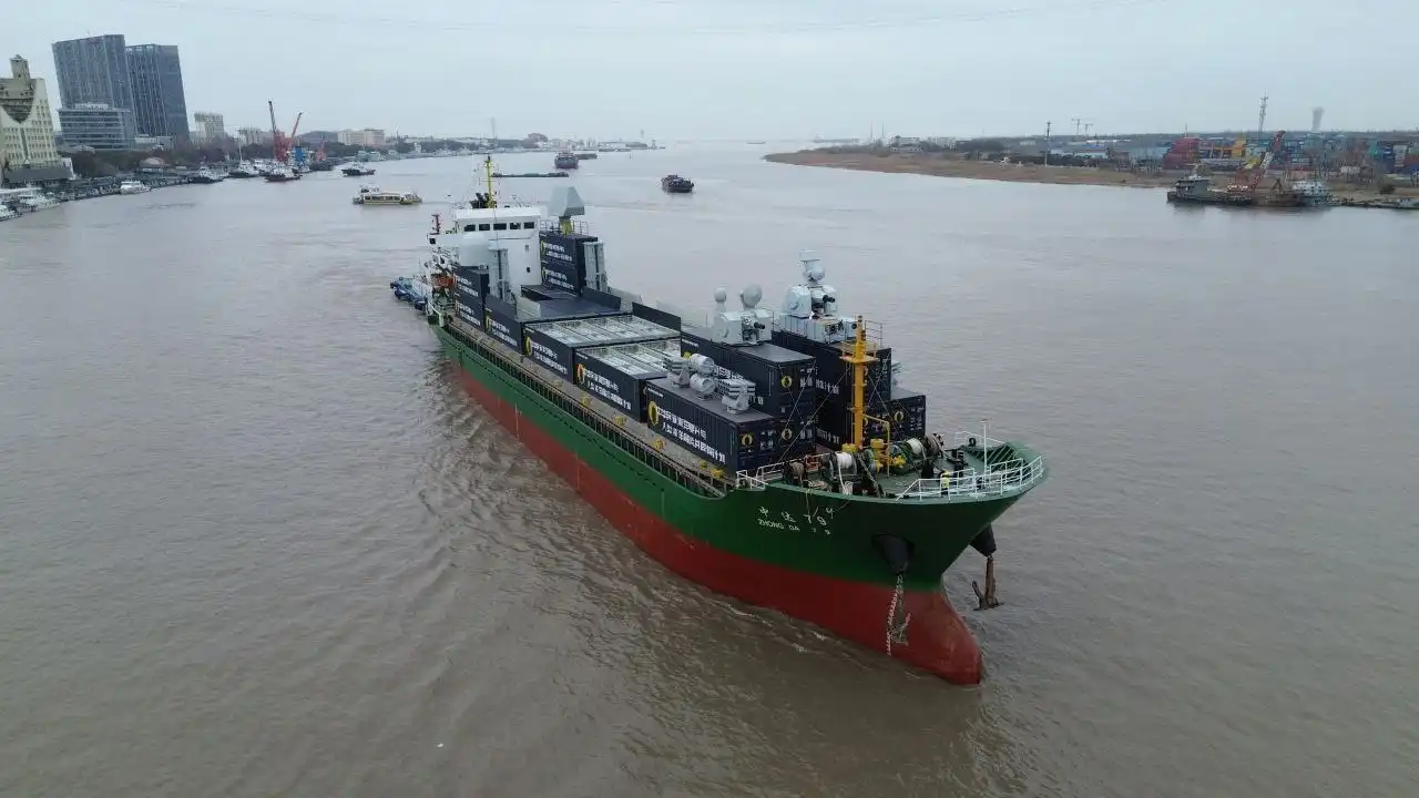 Контейнеровоз как платформа для БПЛА - Барахолка в Новокузнецк