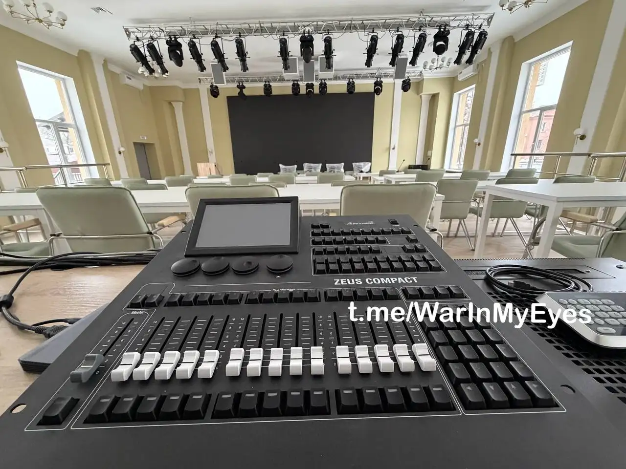 Донецкий Национальный Университет Экономики и Торговли им. Туган-Барановского: было и стало - Образовательные учреждения (Недвижимость) в Донецк