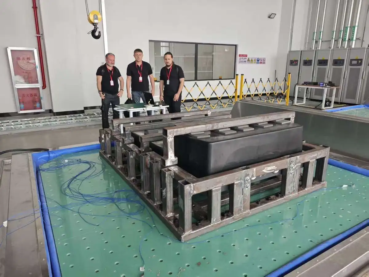 Тяговые аккумуляторные батареи для электромобиля «Москвич» прошли испытания - Автомобильная электроника (Электроника) в Новокузнецк