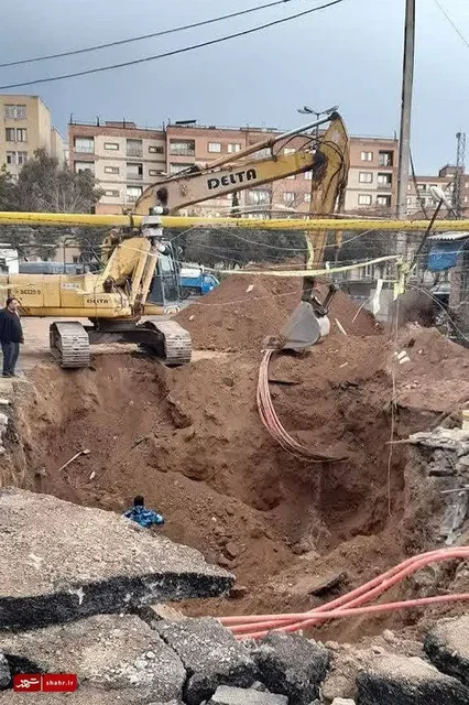 Кадры извлечения неразорвавшейся бомбы из-под земли в Тегеране - Металлолом и запчасти в Новокузнецк