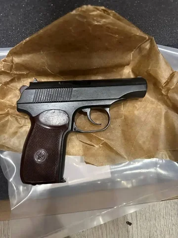 Охолощенный пистолет Макарова с бакелитовой рукоятью - Мероприятия/Лекции в Новокузнецк