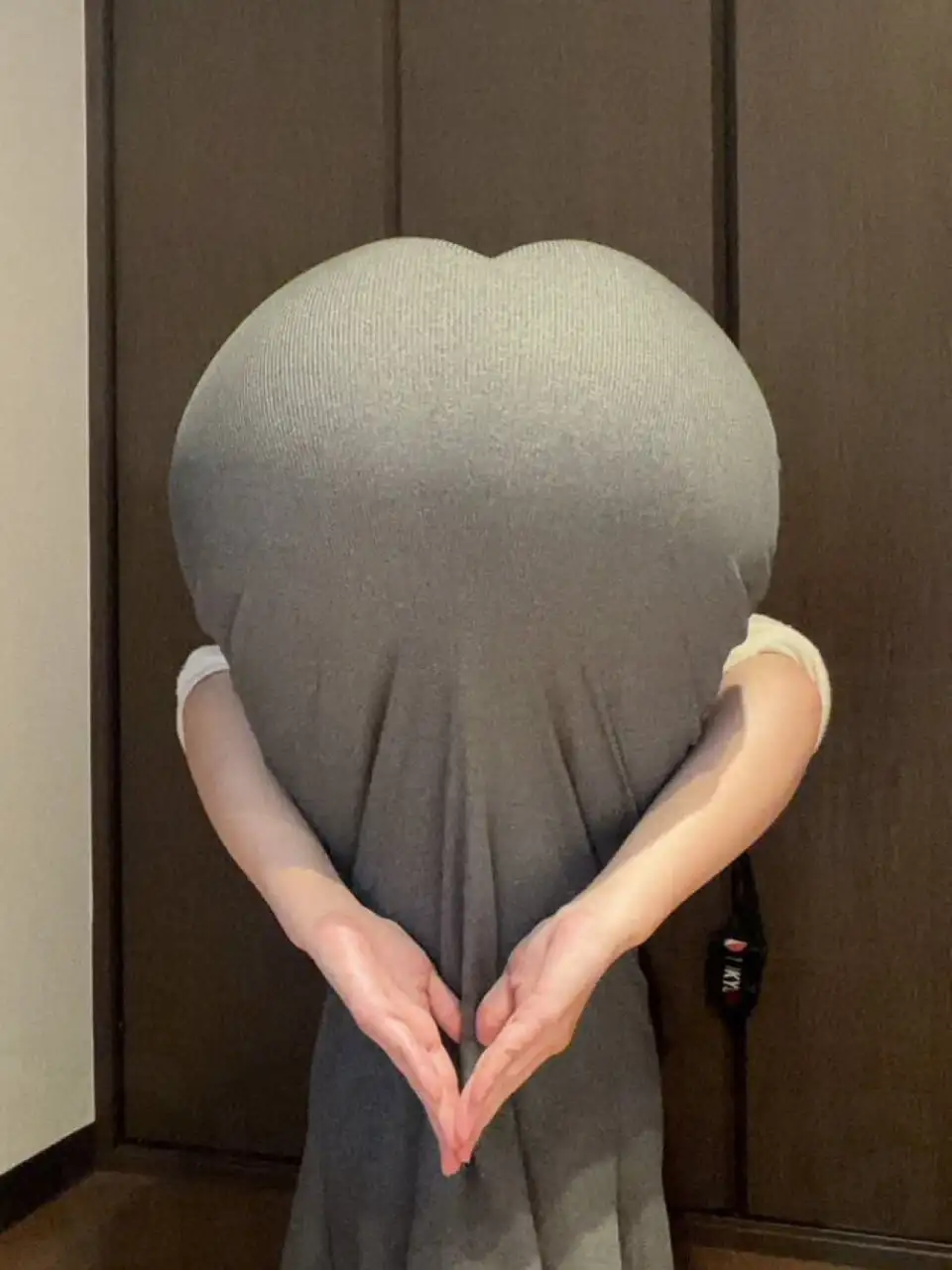 Флешмоб с сердечками из рук и попы в Японии - Хобби и отдых в Новокузнецк