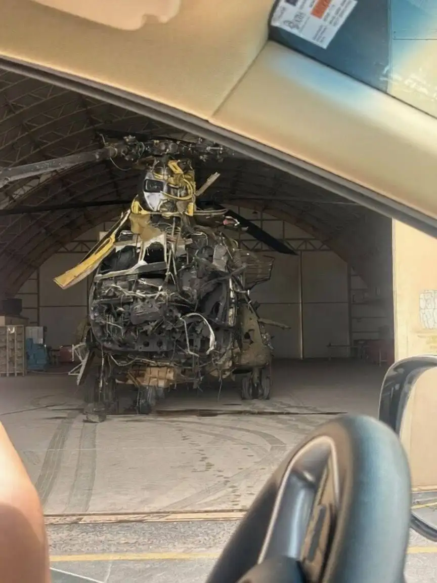 Поврежденный военно-транспортный вертолет CH-47F с американской базы в Кувейте - Военная техника (Барахолка) в Новокузнецк