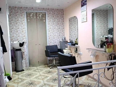 Сдам парикмахерскую в аренду в Новокузнецке - Аренда помещений в Новокузнецк