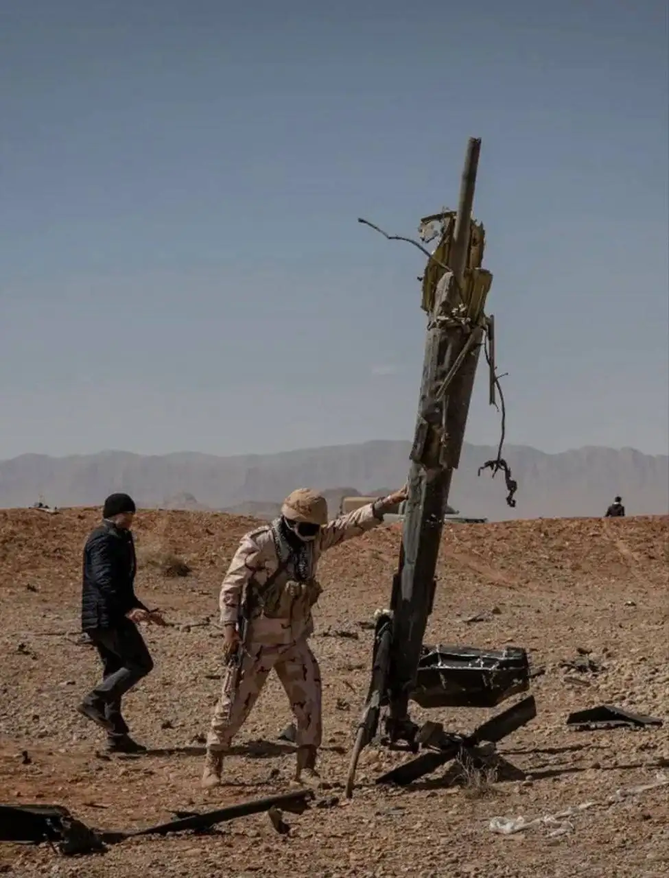 Разбор места уничтожения американской авиационной техники в Иране - Барахолка в Новокузнецк