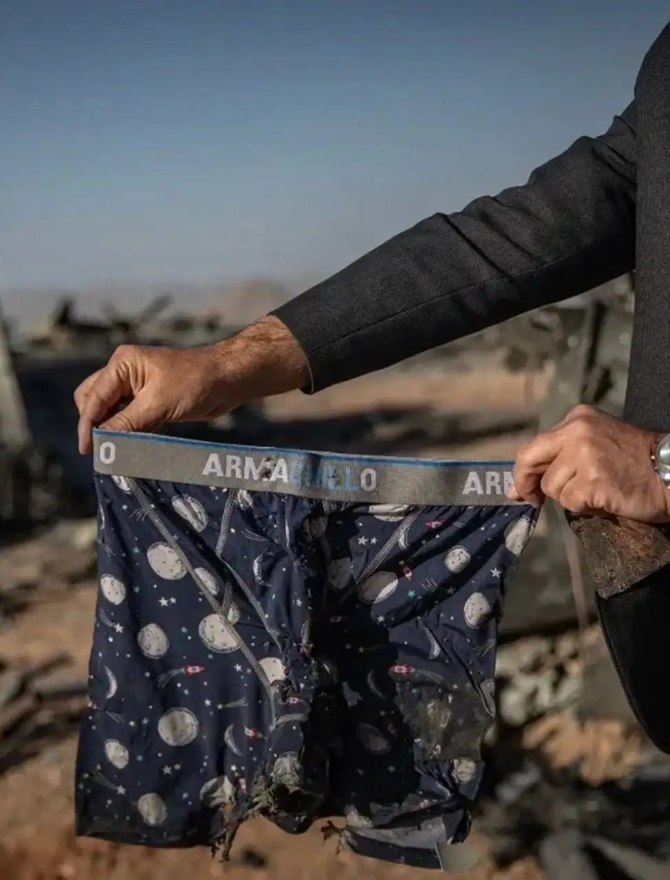 Разбор места уничтожения американской авиационной техники в Иране - Барахолка в Новокузнецк