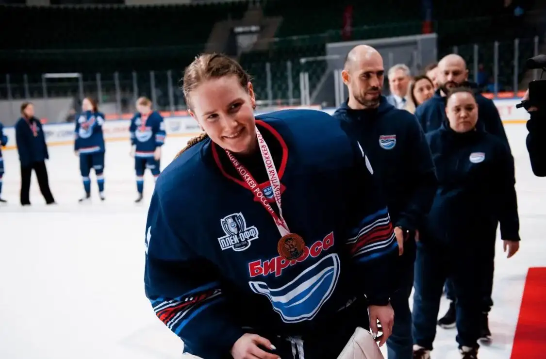 Хоккеистка Дарья Гредзен - бронзовый призёр ЖХЛ - Спорт (Хобби и отдых) в Новокузнецк