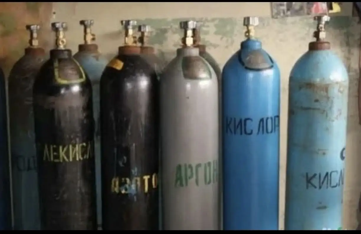 Покупка старых баллонов на 40 литров - Запчасти (Авто) в Новокузнецк