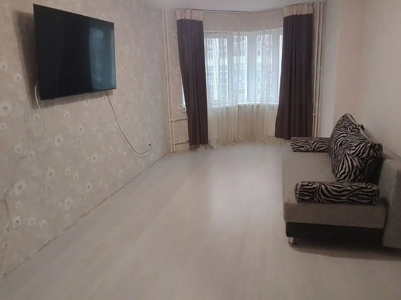 Сдается однокомнатная квартира в новом доме в Затоне