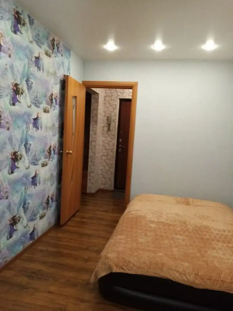 Сдается 2-комнатная квартира с мебелью и техникой