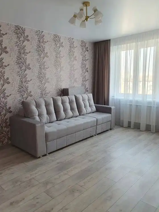 Сдам однокомнатную квартиру на Революционной 163