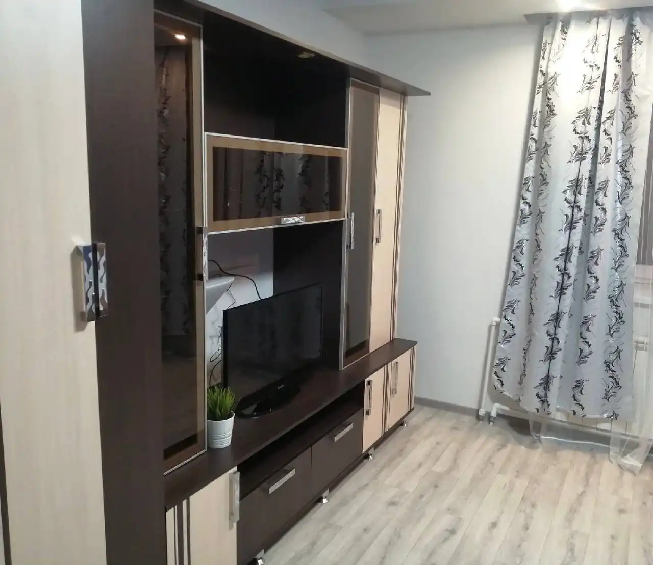 Сдам 1 комнатную квартиру на Революционной 163