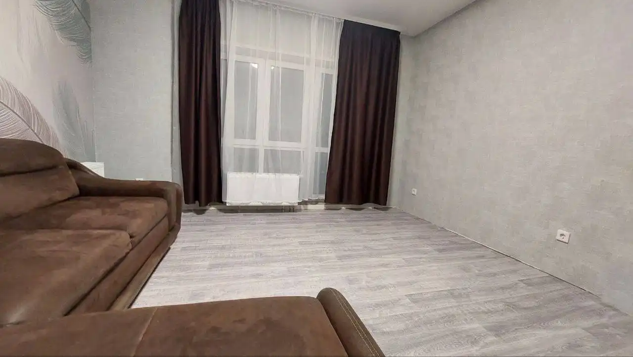 Сдается 2-комнатная квартира в ЖК Новаленд