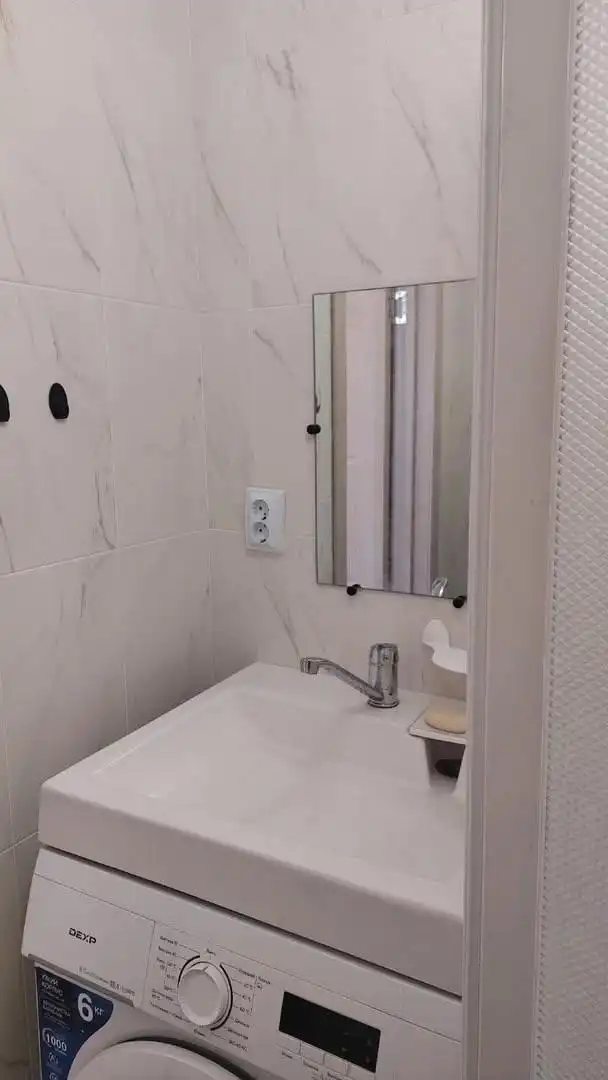 Сдается однокомнатная квартира студия в новом доме - Аренда квартир (Недвижимость) в Уфа