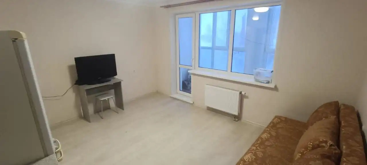 Сдается однокомнатная квартира-студия в новом доме - Аренда квартир (Недвижимость) в Уфа