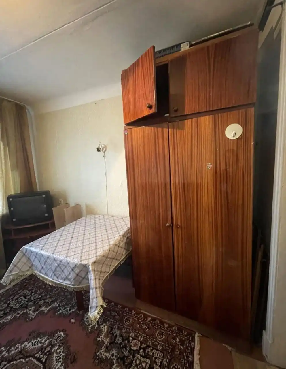 Сдается изолированная комната в семейном общежитии - Аренда комнат (Недвижимость) в Уфа