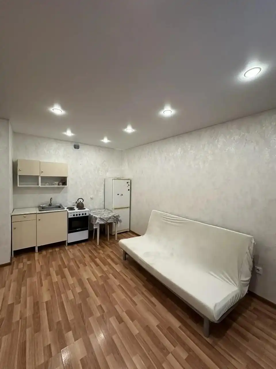 Сдается однокомнатная студия в Зеленой Роще - Аренда (Недвижимость) в Уфа