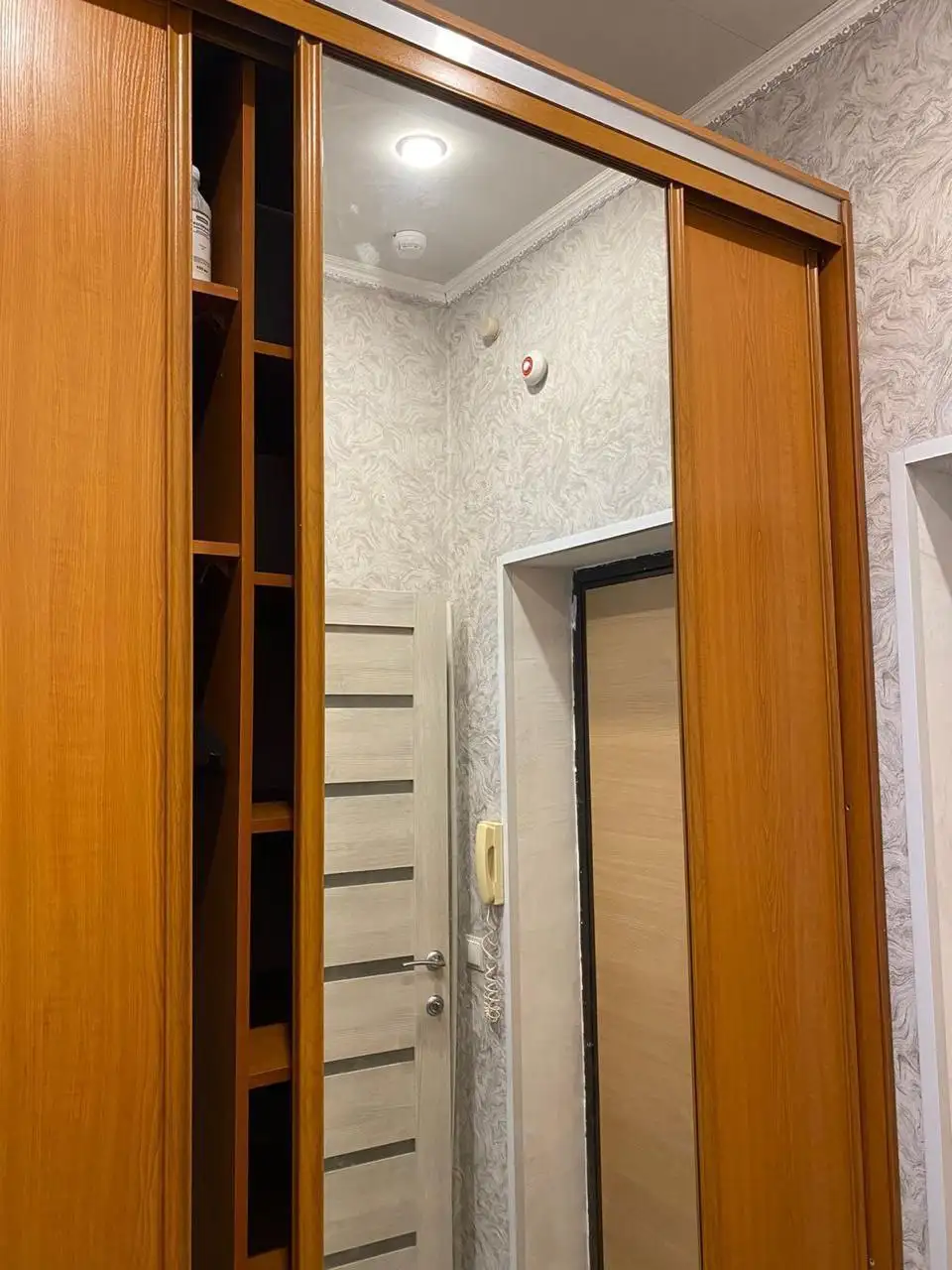 Сдается квартира-студия в ТЦ Планета - Аренда квартир (Недвижимость) в Уфа