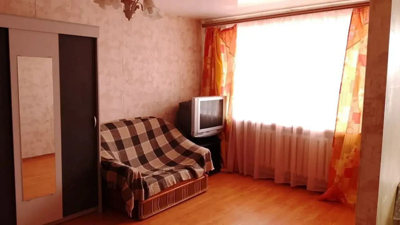 Сдается 1 комнатная квартира на пр-т Октября - Аренда квартир (Недвижимость) в Уфа