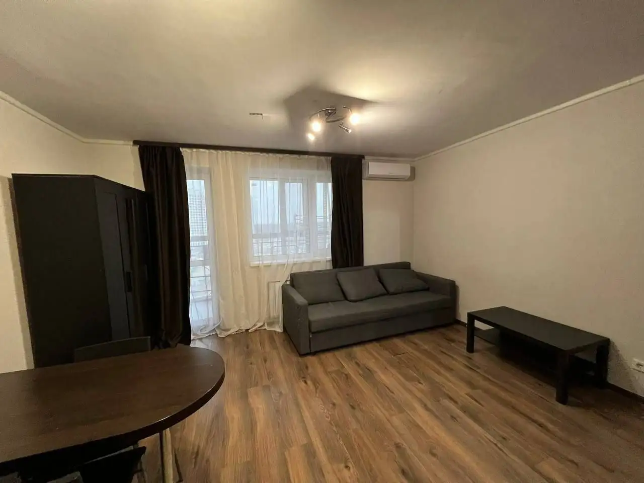 Сдается квартира-студия в Дёме, мкр Яркий - Аренда квартир (Недвижимость) в Дёма