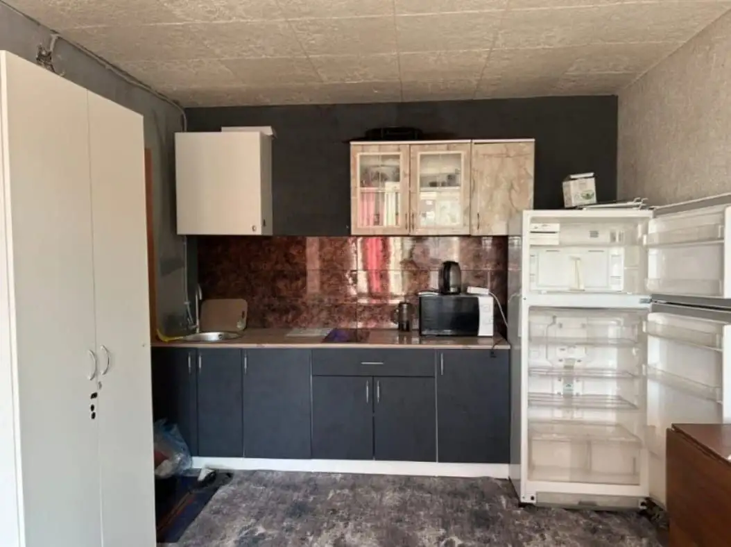 Сдается изолированная комната в семейном общежитии - Аренда комнат (Недвижимость) в Уфа