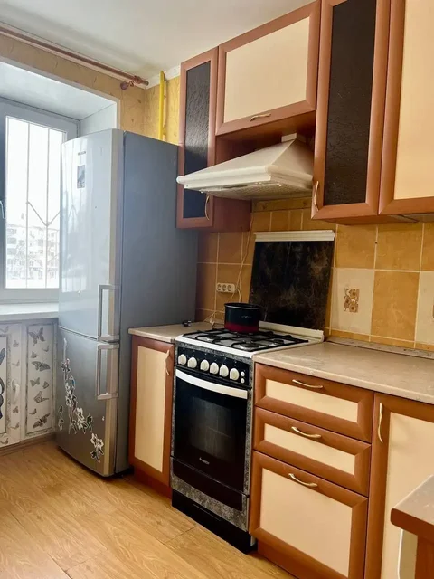 Сдается 1-комнатная квартира на проспекте Октября в Уфе - Дома, дачи, коттеджи в Уфа