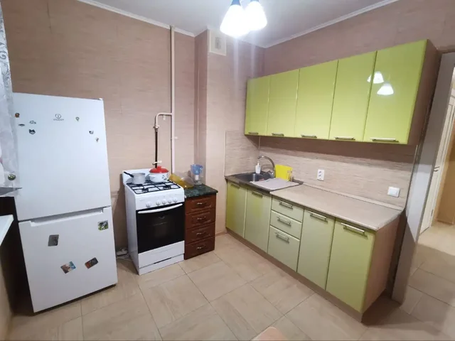 Сдается однокомнатная квартира в Зеленой Роще по ул. Мубарякова - Дома в Уфа