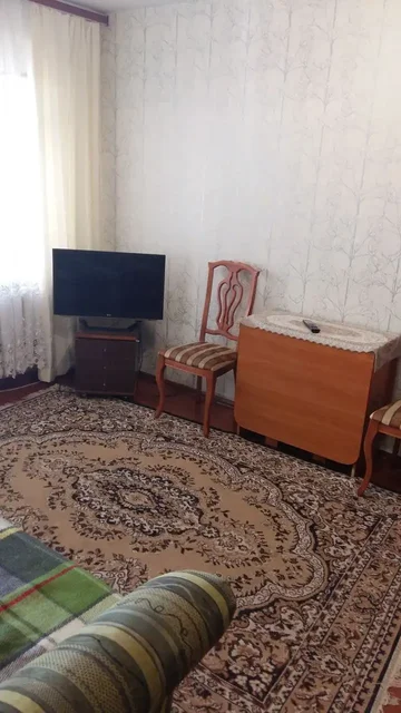 Сдается двухкомнатная квартира в Уфе на ул. Лесотехникума - Дома в Уфа