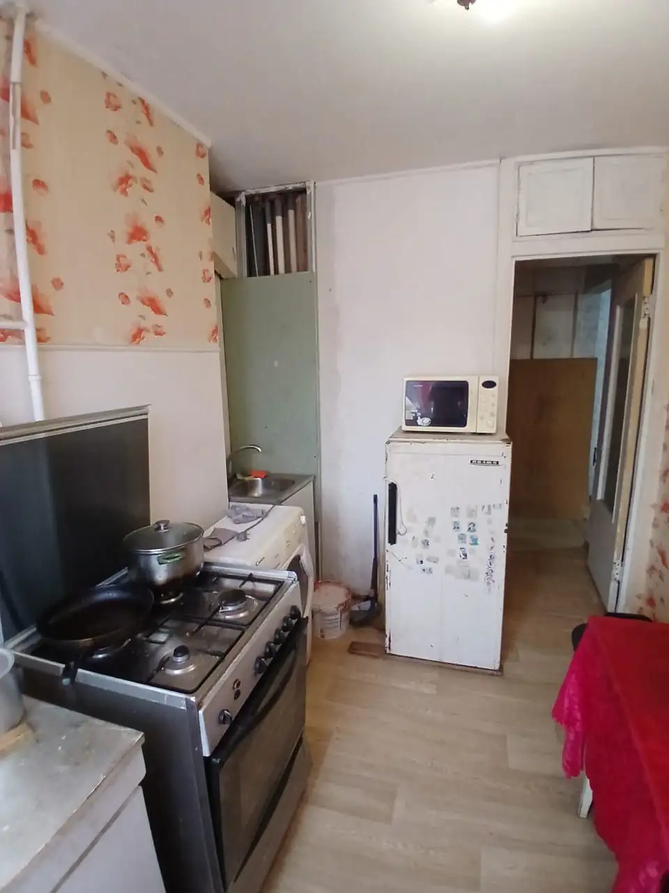 Сдается изолированная комната в двухкомнатной квартире - Аренда жилья (Недвижимость) в Уфа