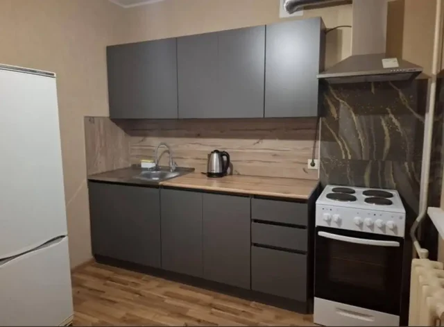 Сдается большая 2-комнатная квартира в Инорсе - Комната в Уфа