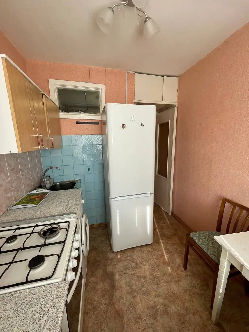 Сдается однушка с косметическим ремонтом на проспекте Октября - Аренда квартир (Недвижимость) в Уфа
