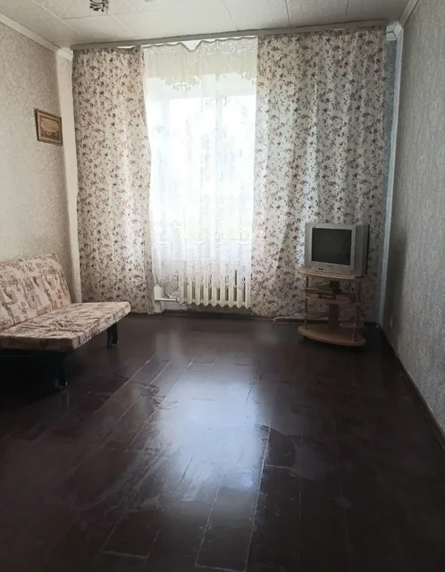 Сдается комната в трехкомнатной квартире в Черниковке - Комнаты в Уфа