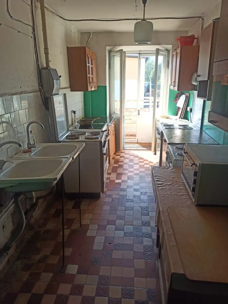 Сдается изолированная комната в семейном общежитии блочного типа - Аренда комнат (Недвижимость) в Уфа