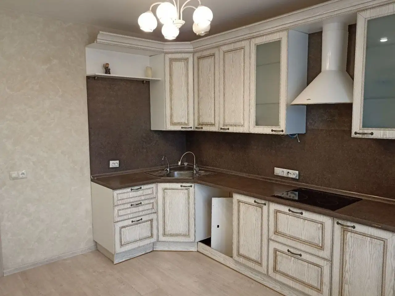 Сдается 3х-комнатная квартира в Зеленой Роще - Аренда квартир (Недвижимость) в Уфа