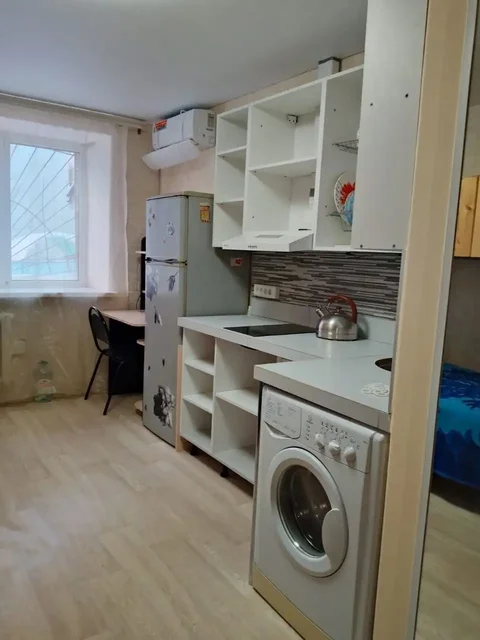 Сдается студия на ул. Блюхера - Дома, дачи, коттеджи в Уфа