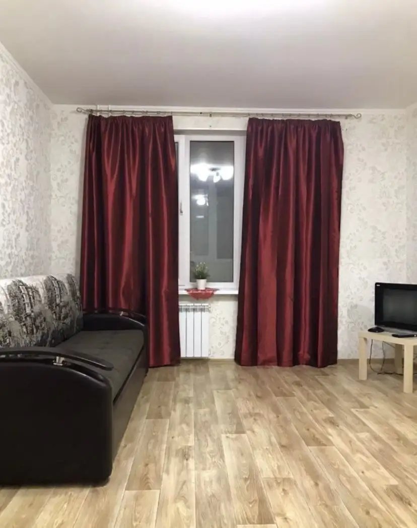 Сдается однушка в новом доме в центре Уфы - Квартиры (Недвижимость) в Уфа