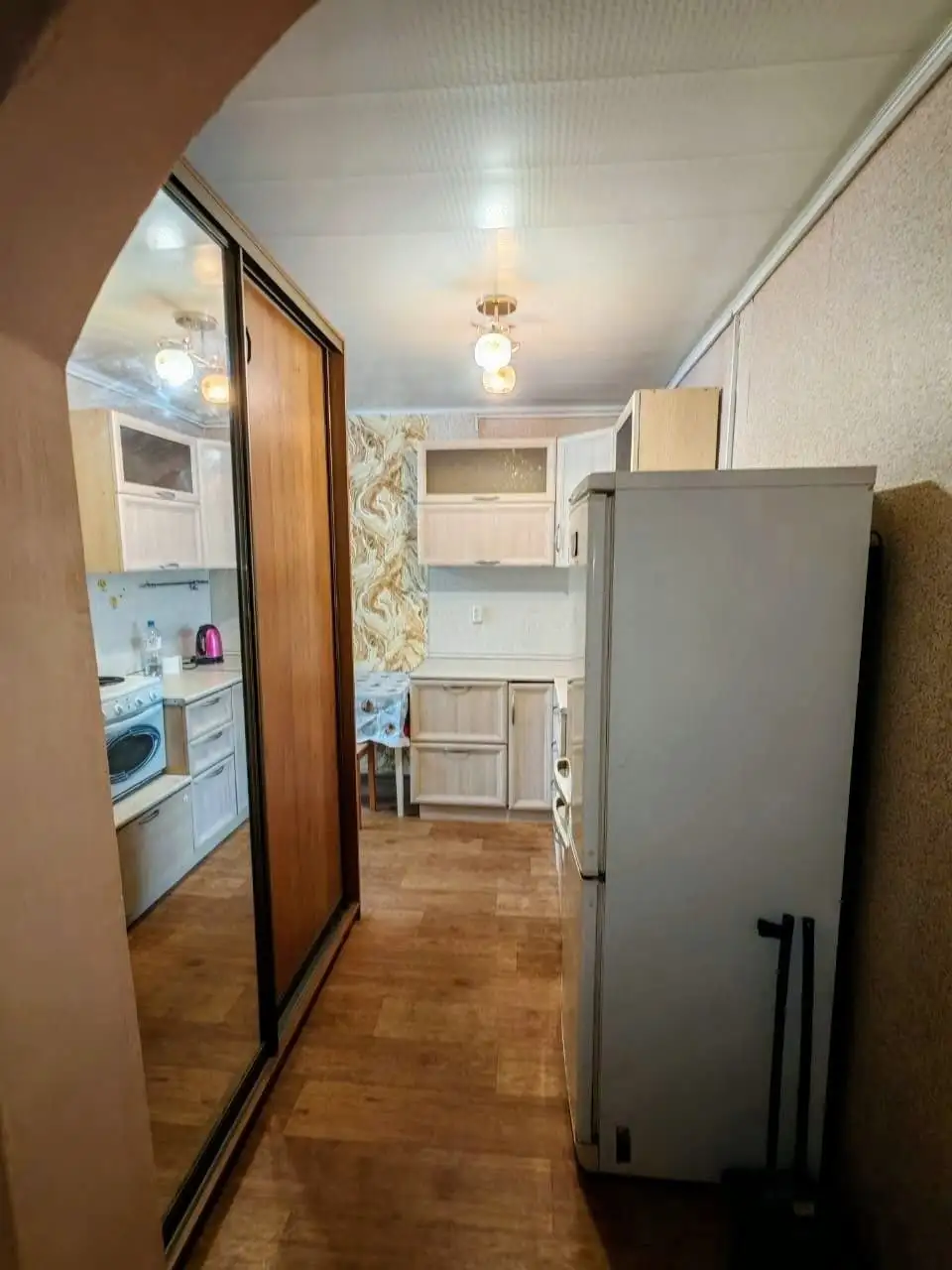 Сдается изолированная комната в семейном общежитии, Уфа - Комнаты (Недвижимость) в Уфа