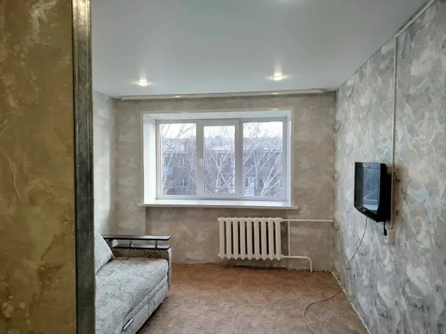 Сдается комната в семейном общежитии - Комната в Уфа