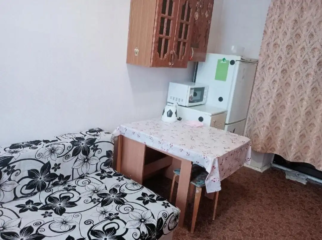 Сдается изолированная комната по ул. Шафиева - Комната (Недвижимость) в Уфа