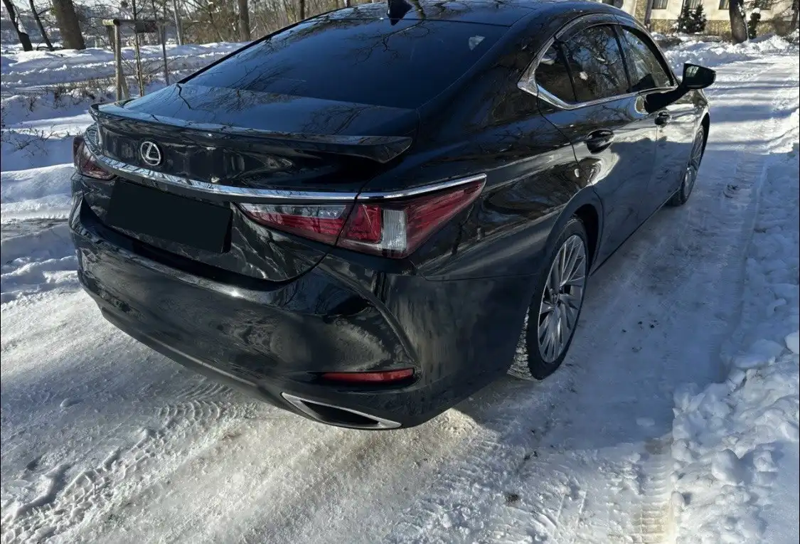 Lexus ES 2022 VII поколение XZ10 рестайлинг - Легковые автомобили (Авто) в Москва