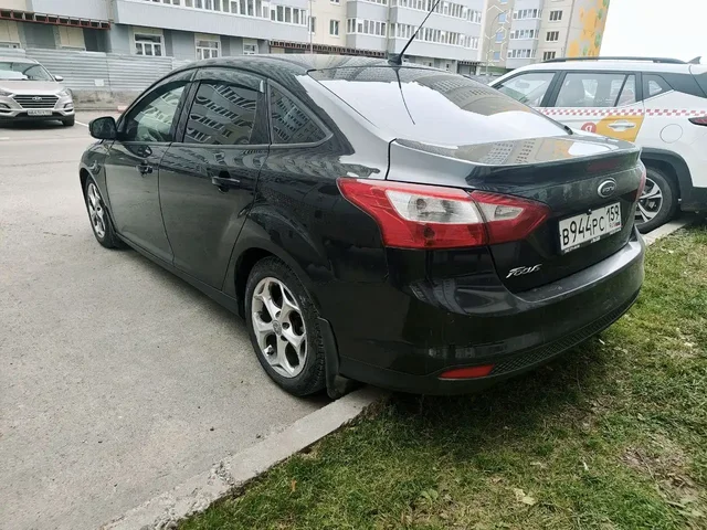 Ford Focus 3 2012г 1.6 МТ Trend - Авто в Пермь