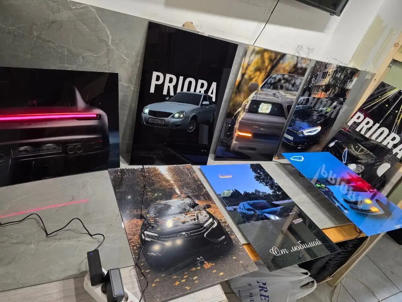 LED картина на заказ с авто или семьей