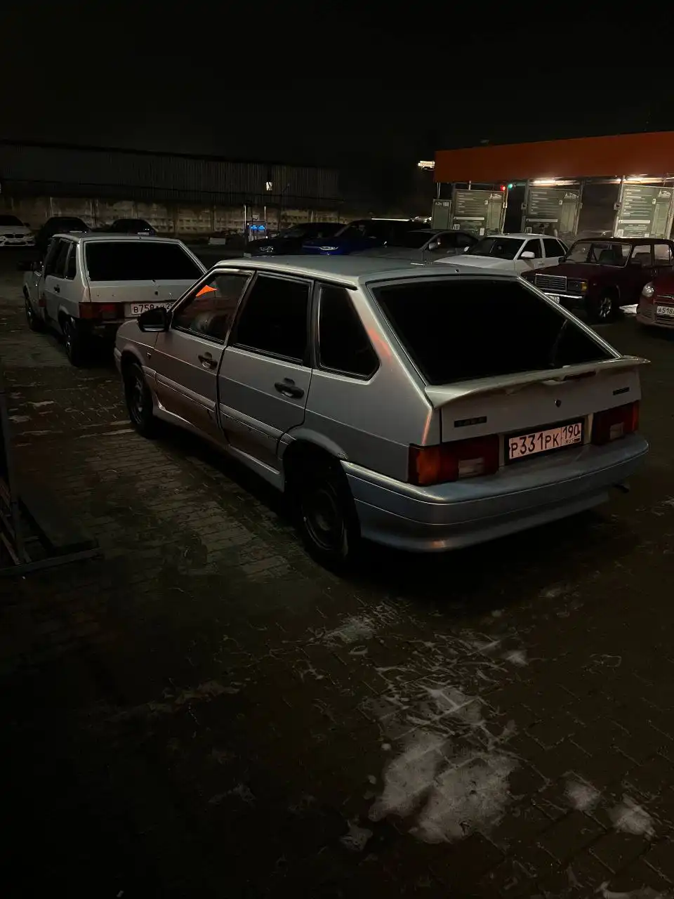 Продажа запчастей и деталей для автомобиля Приора
