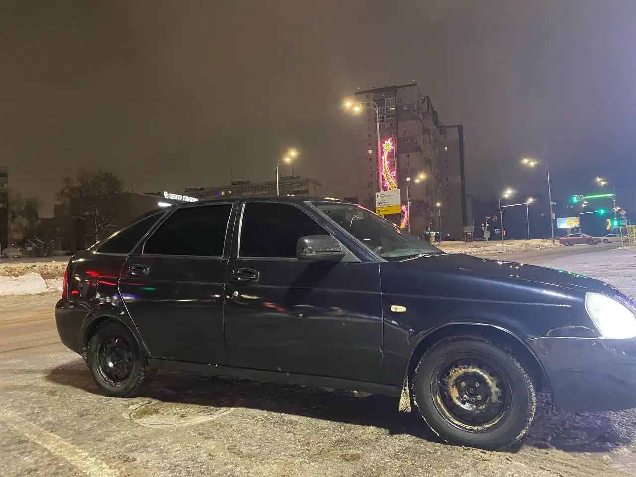 Продается Lada Priora 2008 года с ГУР и 2 подушками безопасности